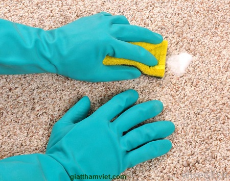 3 giải pháp giặt thảm ít tốn kém